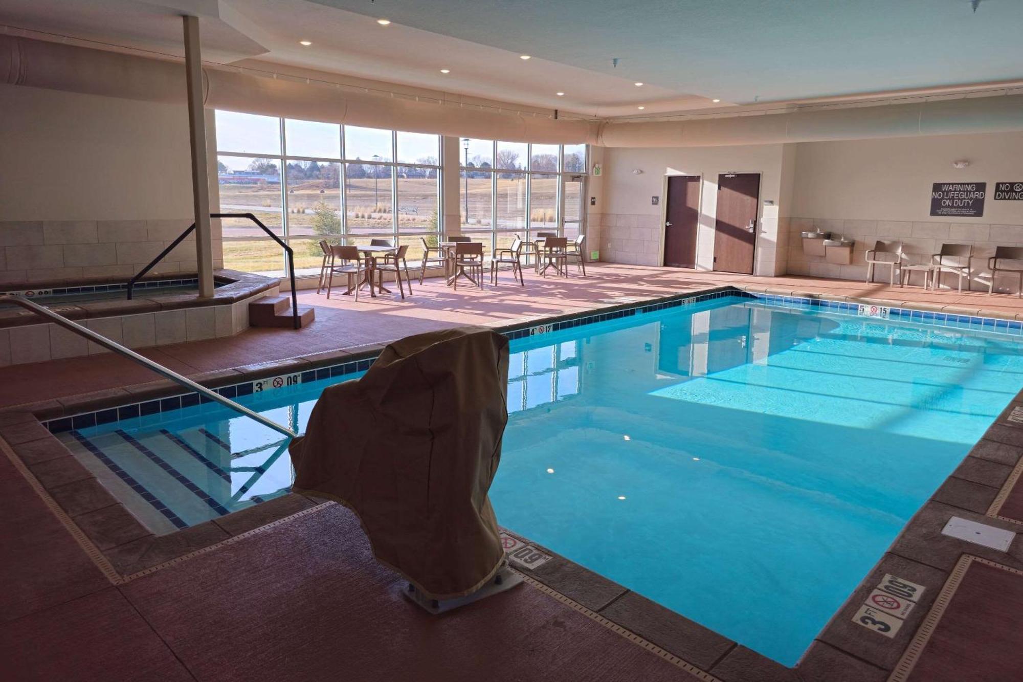Comfort Inn & Suites At Sanford Sports Complex Sioux Falls Bagian luar foto