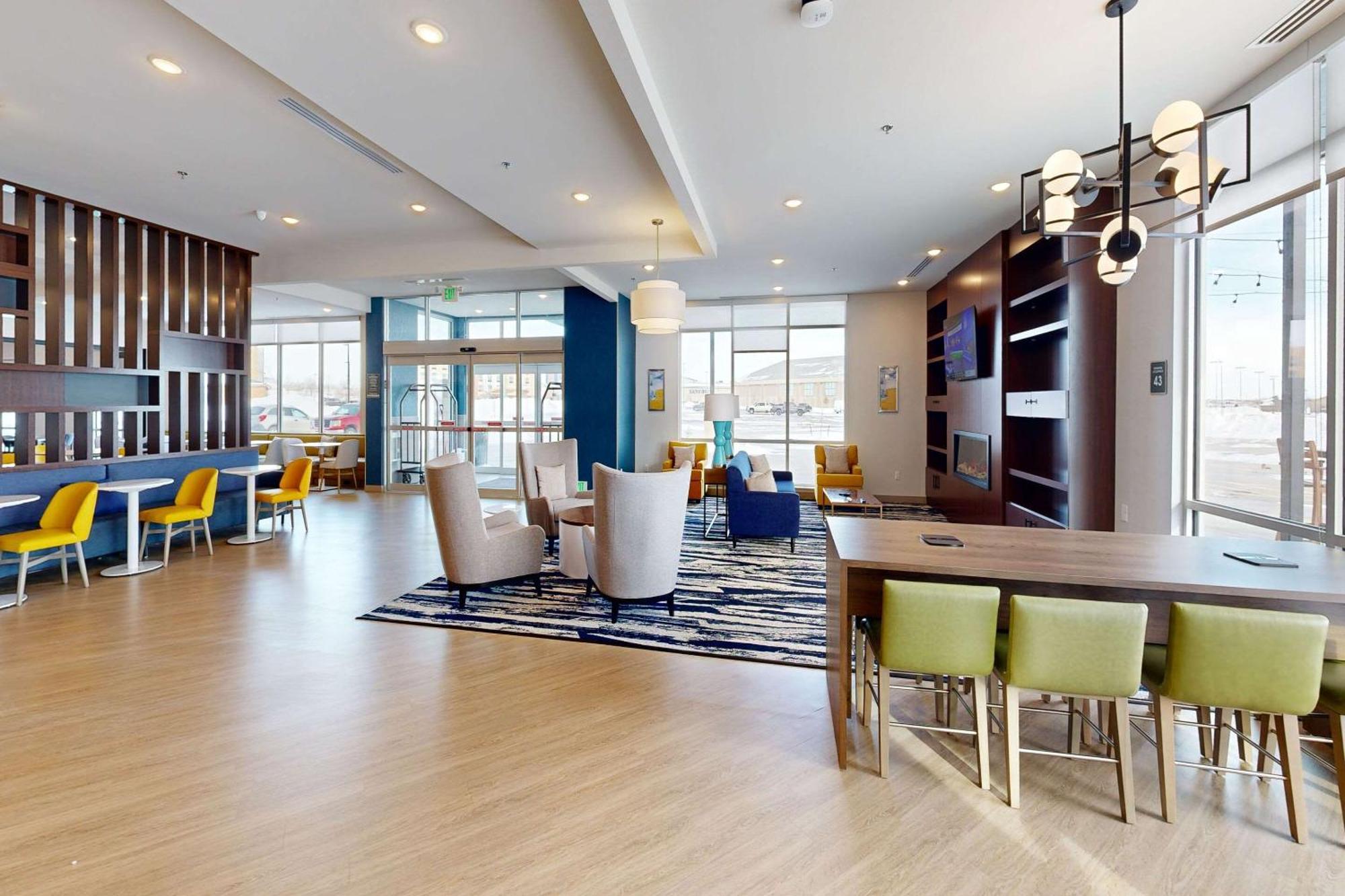 Comfort Inn & Suites At Sanford Sports Complex Sioux Falls Bagian luar foto